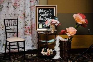 Inside Decor Rental - 12