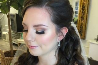 Larissa Lake Makeup Artist & Co. - 32