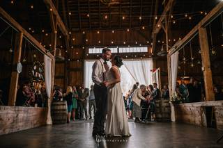 HayLoft in the Grove - 7
