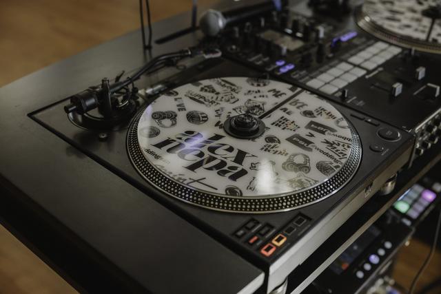 Mint DJ & Event - 1