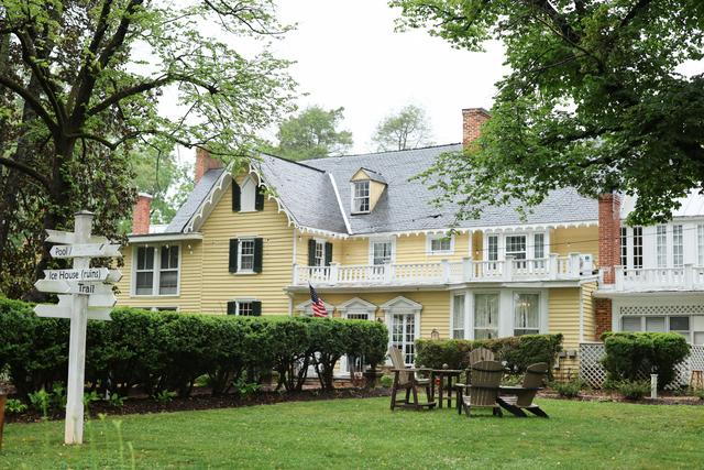 Prospect Hill Inn - 3