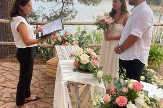 Claudia Murroni - Humanist Celebrant - 12