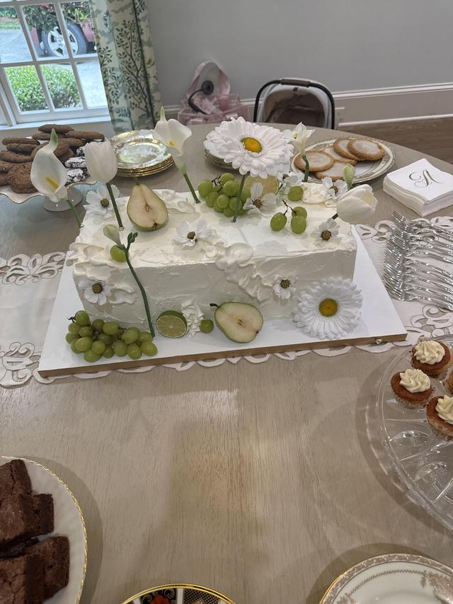 Lit Cakes by Lynnette - 3