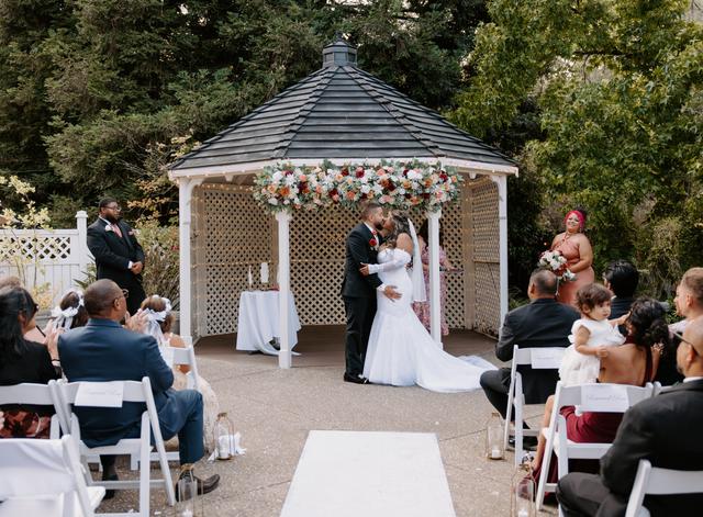 Lake Natoma Inn - 1