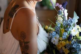 Kiss and Tell Weddings - 8