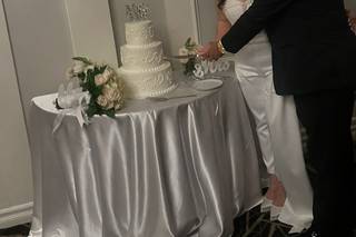 Patty's Cakes and Desserts - 28