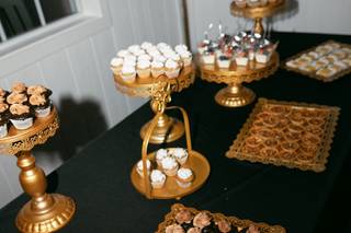 Incredible Edibles Bakery - 6