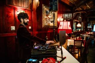 Brandon Bosch - DJ and Live Band - 16
