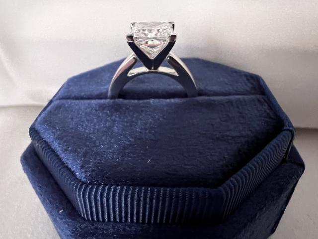 Moissanite Co. - 4