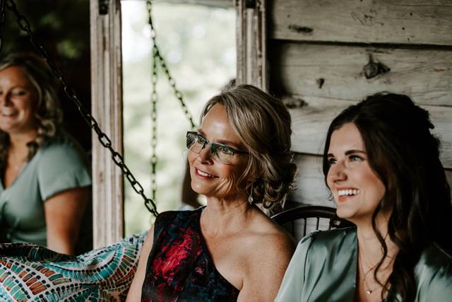 Formal Faces - On Location Hair & Makeup for Weddings 5