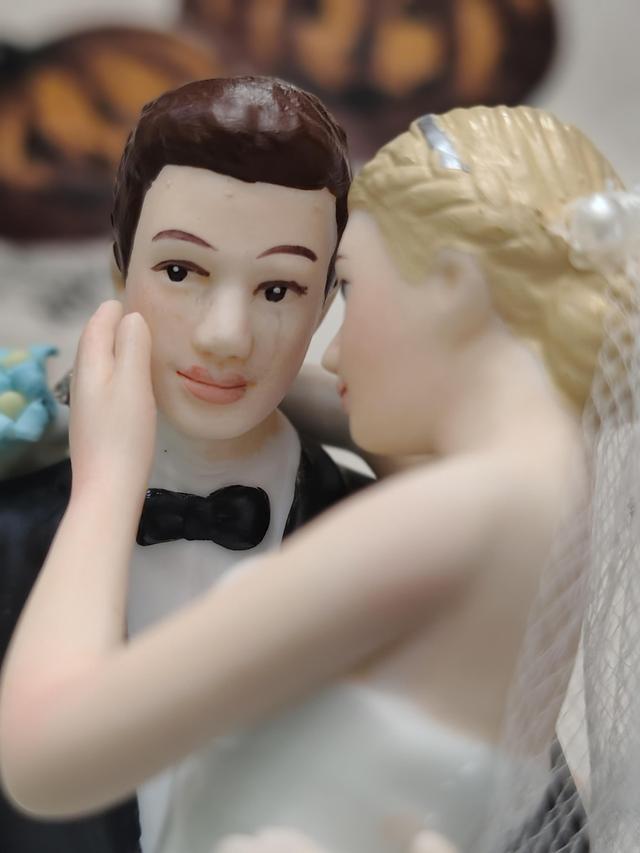 WeddingCollectibles.com - 2