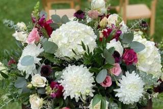 Arnold's Flower Shop - 38