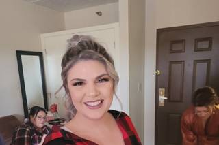 Roots Salon and Wellness Spa - 30