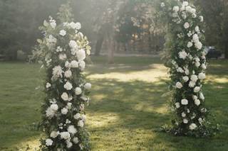 Maple & Mum Floral Designs - 22