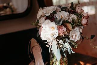 Nancy Bishop Floral Design - 12