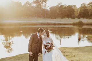 Alexia's Bridal Boutique - 10
