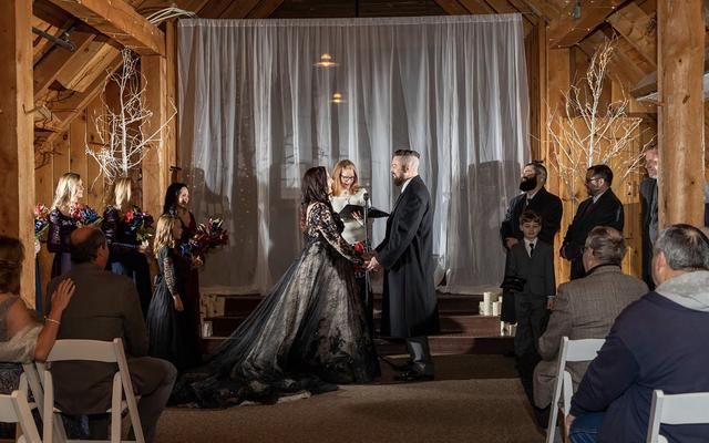 125 Bridal Boutique - 4