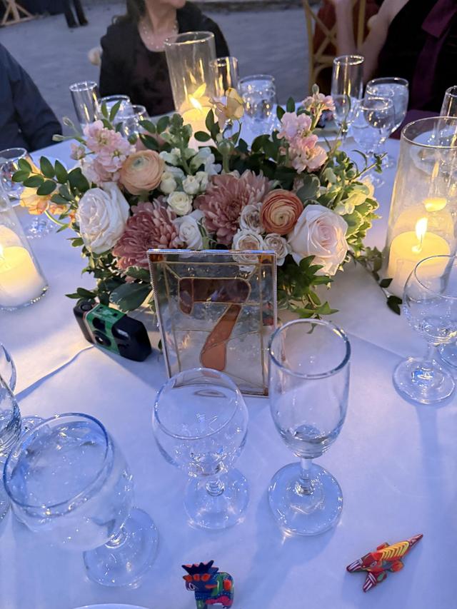 Besame Floral & Events - 1