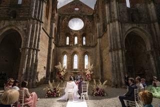 Lake Maggiore and Tuscany Wedding Style - 27