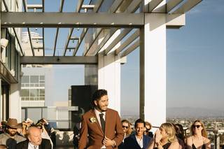 The Ultimate Skybox At Diamond View Tower - 7