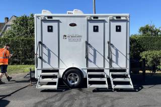 The Throne Depot - 1