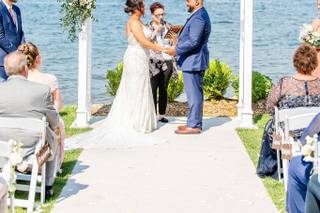 Bay Pointe Inn - 27