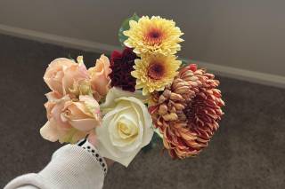 Blooms by the Box - 17