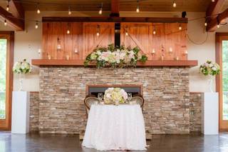 Ashton Creek Vineyard - 15