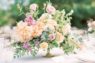 Precious and Blooming Floral Design - 23