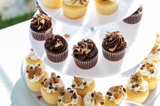Frosted Swirl Cupcakes - 6
