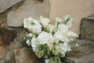 Linens & Flowers Design - 10