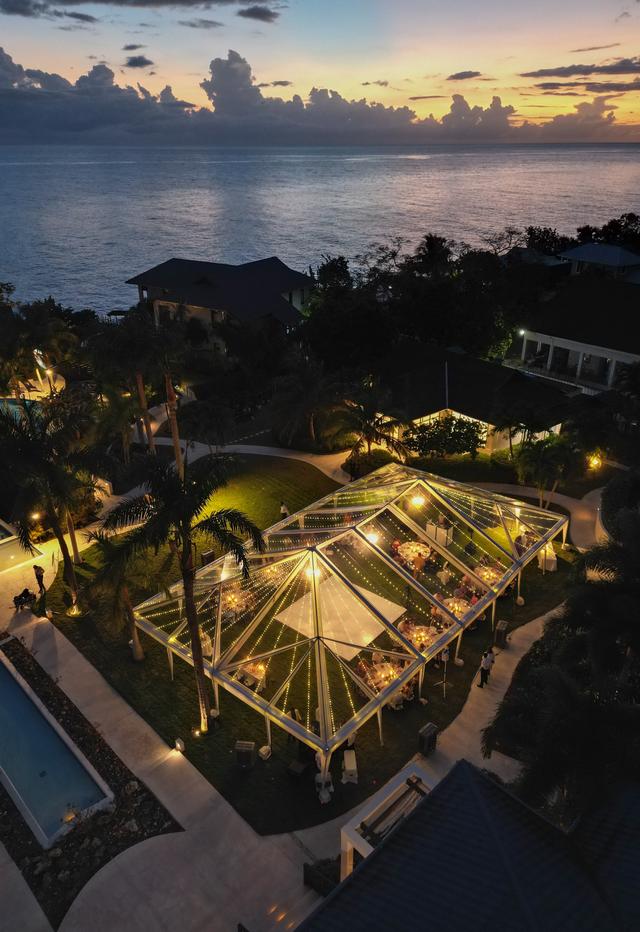 The Cliff Hotel & Spa - 2
