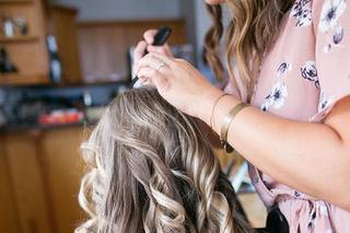 Glimmer Hair & Makeup - 126