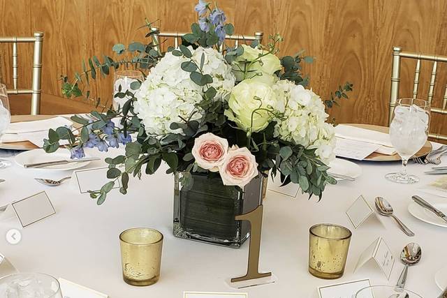 I Do Weddings with Love 1