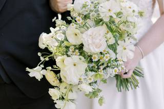 Blossom Bliss Florist - 32