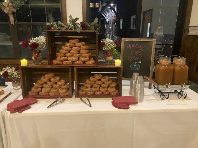 Deising's Bakery and Restaurant - 4
