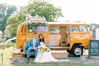 The Marigold Bus and Booth - 11