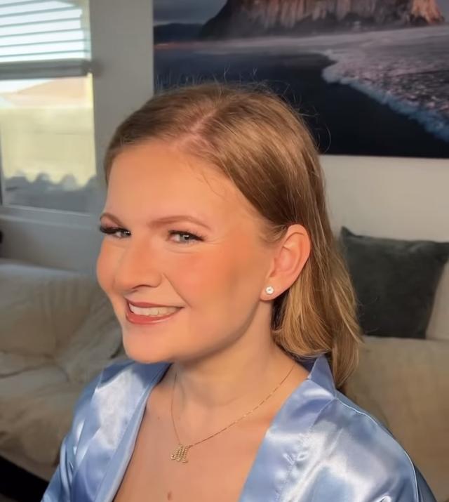 Alexa Paige Beauty - 4