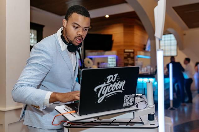 DJ Tycoon - 1