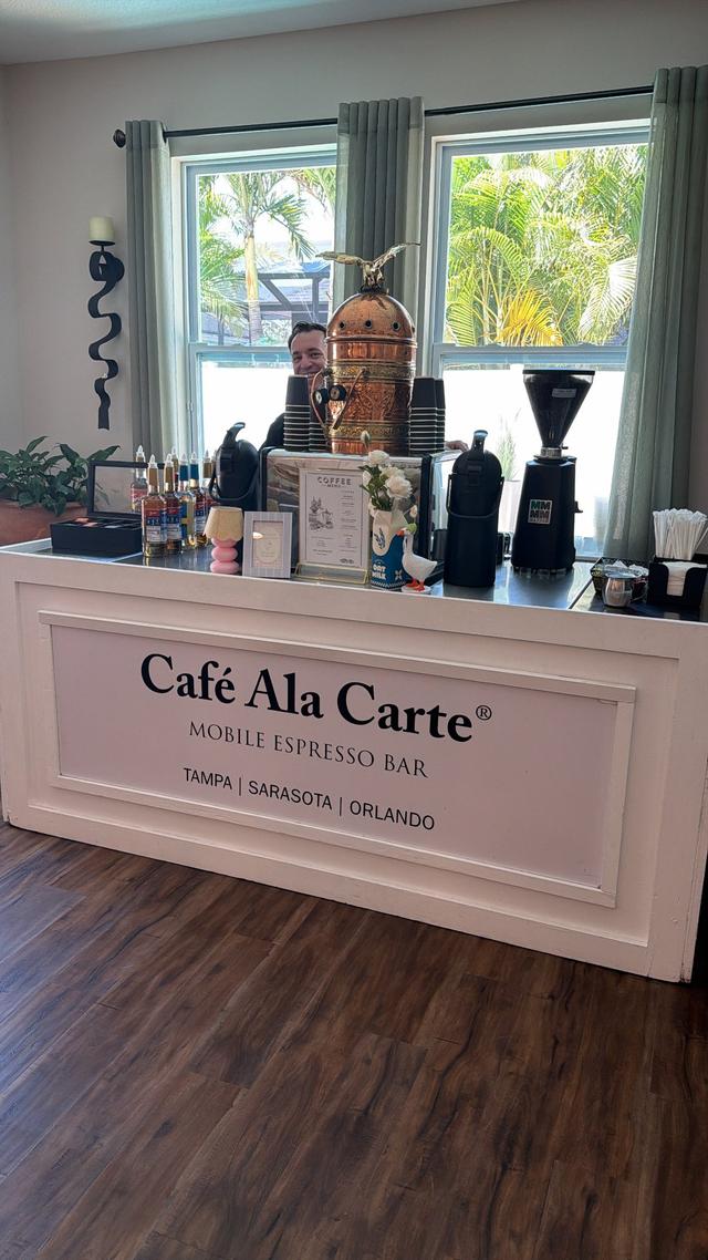 Cafe Ala Carte - 2