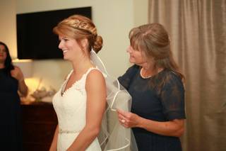 Kreashenz Salon and Spa - 36
