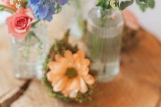 Samantha Greenfield Designs in Floral Artistry - 6