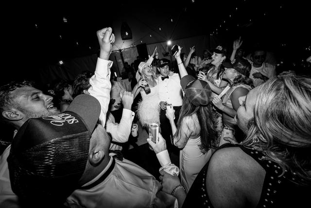 District DJ - 1