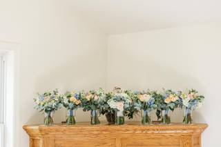 Monzie's Floral Design - 11