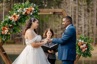 Gwen Downs, Wedding Celebrant - 8