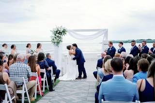 Newport Beach House: A Longwood Venue - 6