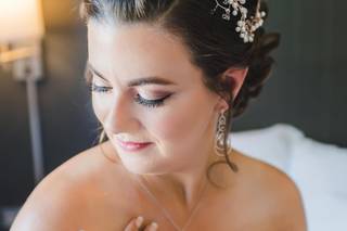 Lash Out Loud Beauty Bar - 8