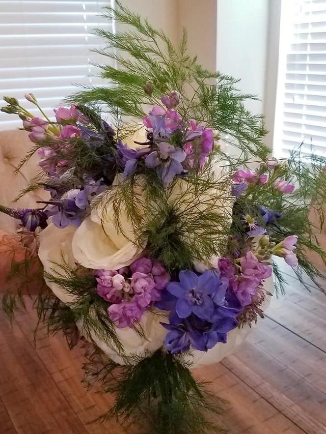 Pneuma Creations: Fresh Floral Design - 2