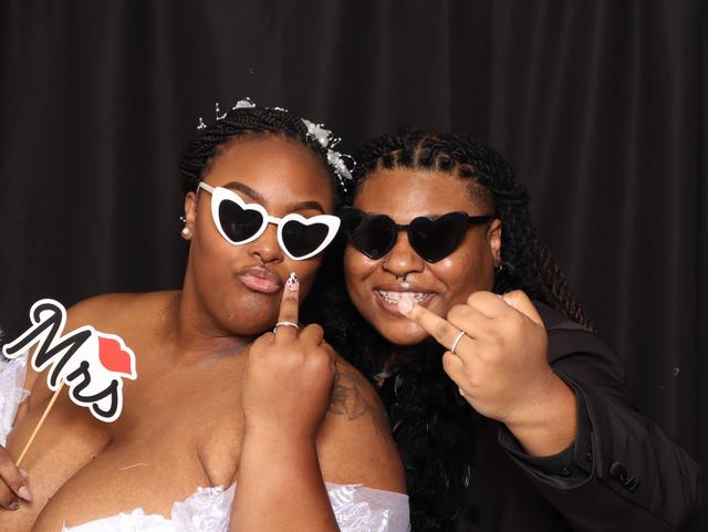 Earth, Wind and Photo Booth - 4