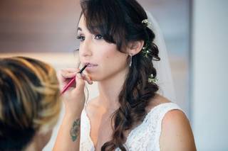 Allure Traveling Beauty - 40